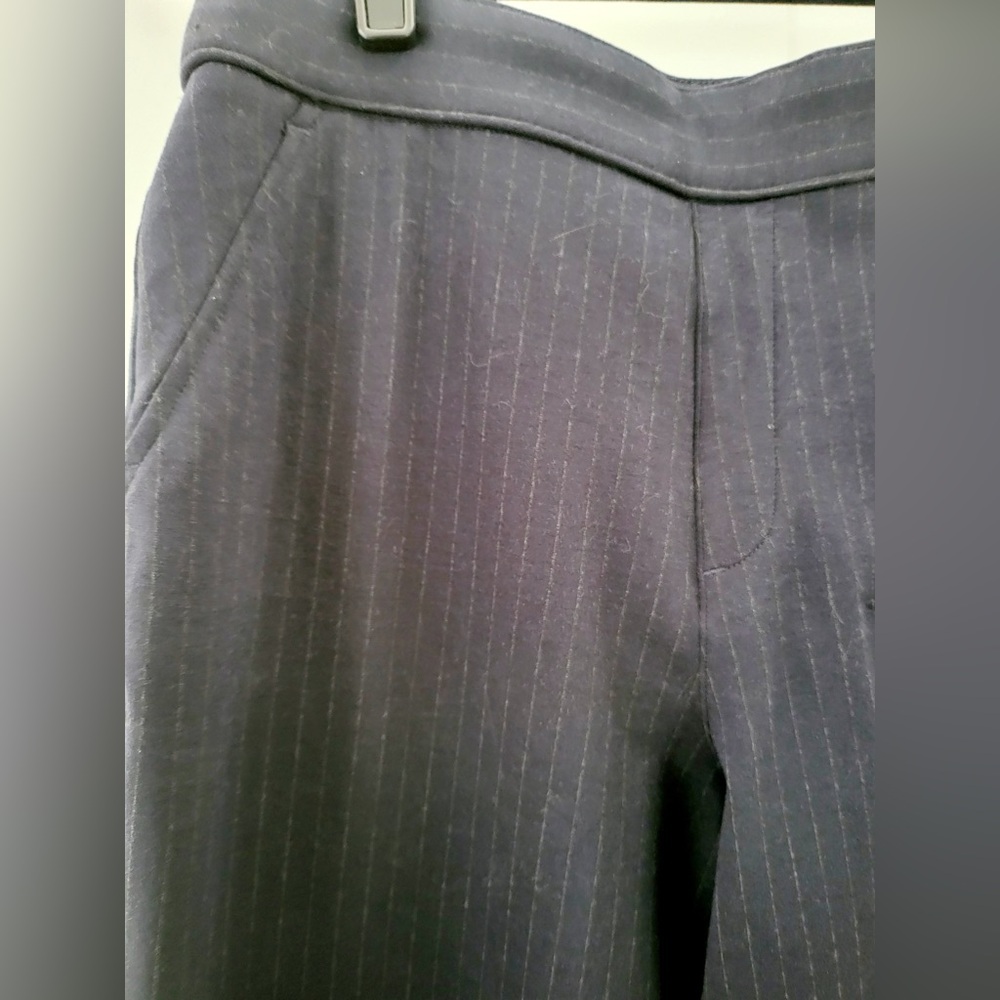 Spanx Perfect Pant. Navy Pin Stripe. Size M